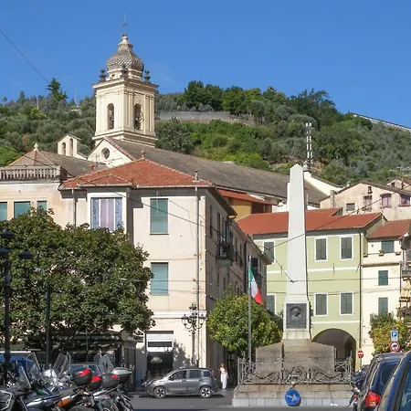 Lägenhet Finestra Sulla Torre *