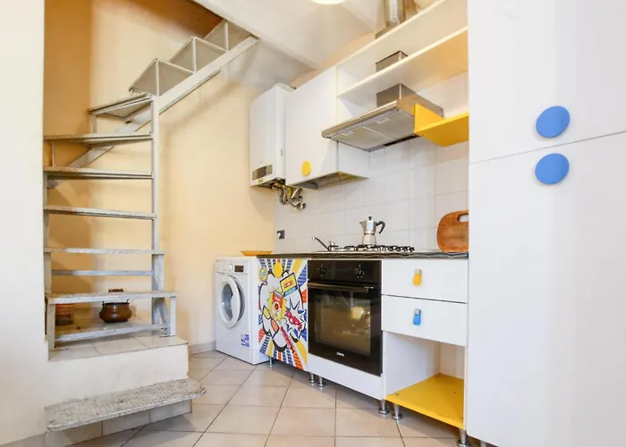 Lägenhet Finestra Sulla Torre