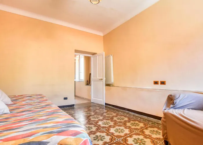 Finestra Sulla Torre * Taggia