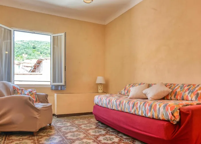 Lägenhet Finestra Sulla Torre *